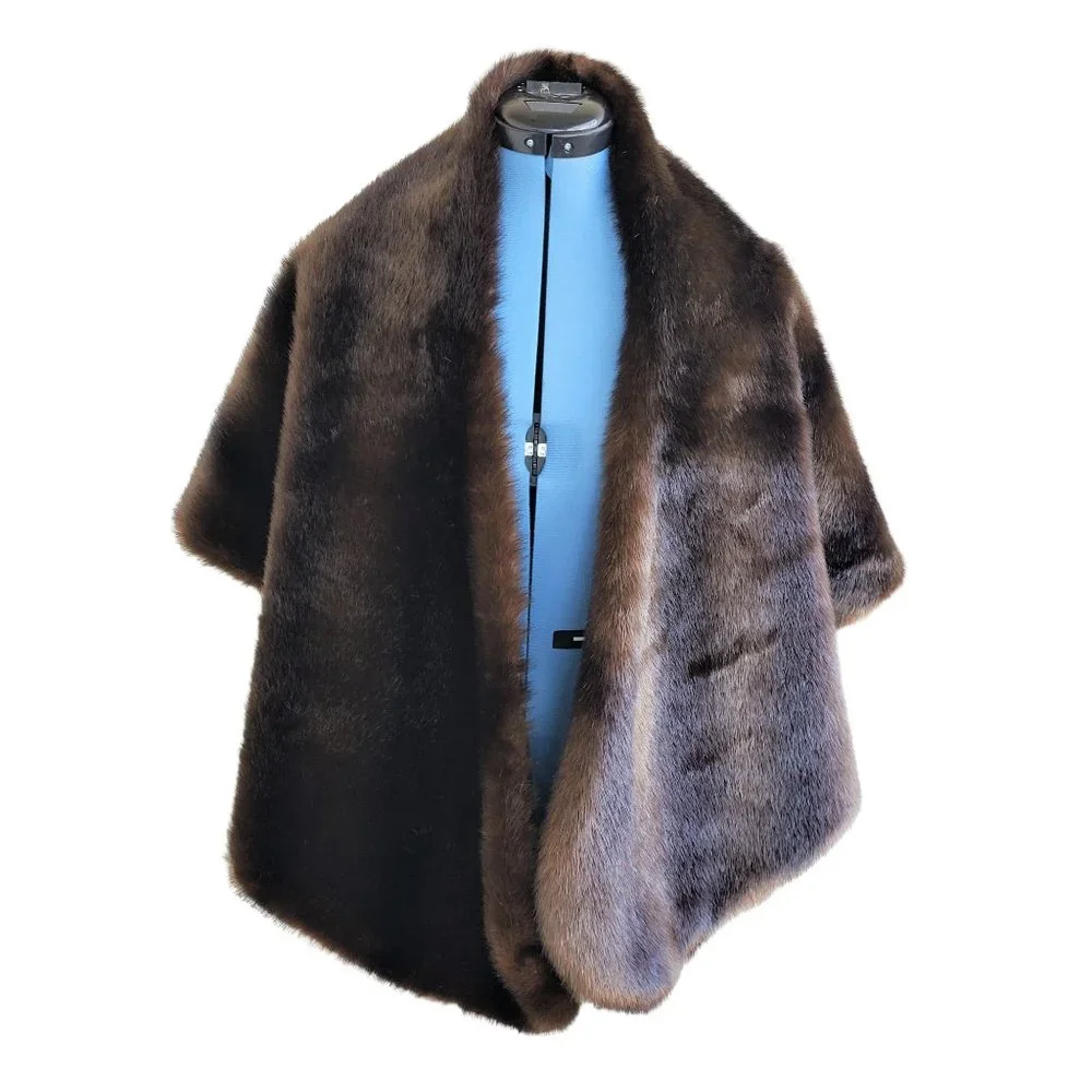 2000s to modern Faux Fur Stole made by Silk and Sable - Picture 2 of 9